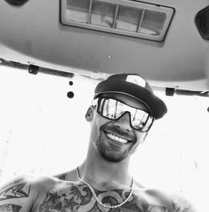 Meet your Posher, Brad